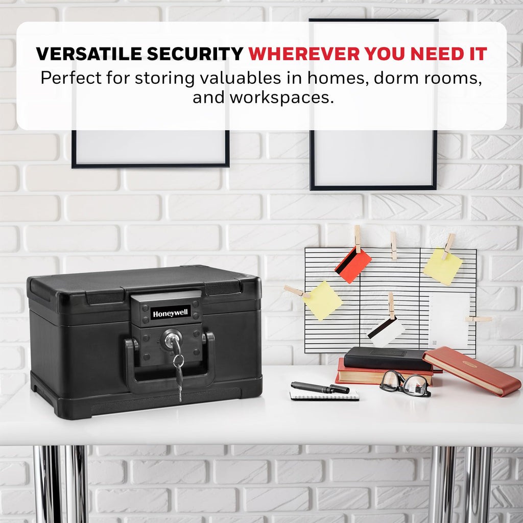 Small Black ABS Plastic Safe with Key Lock S11361